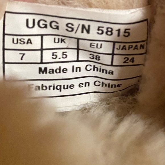 UGG MID-CALF BOOTS - Picture 9 of 9